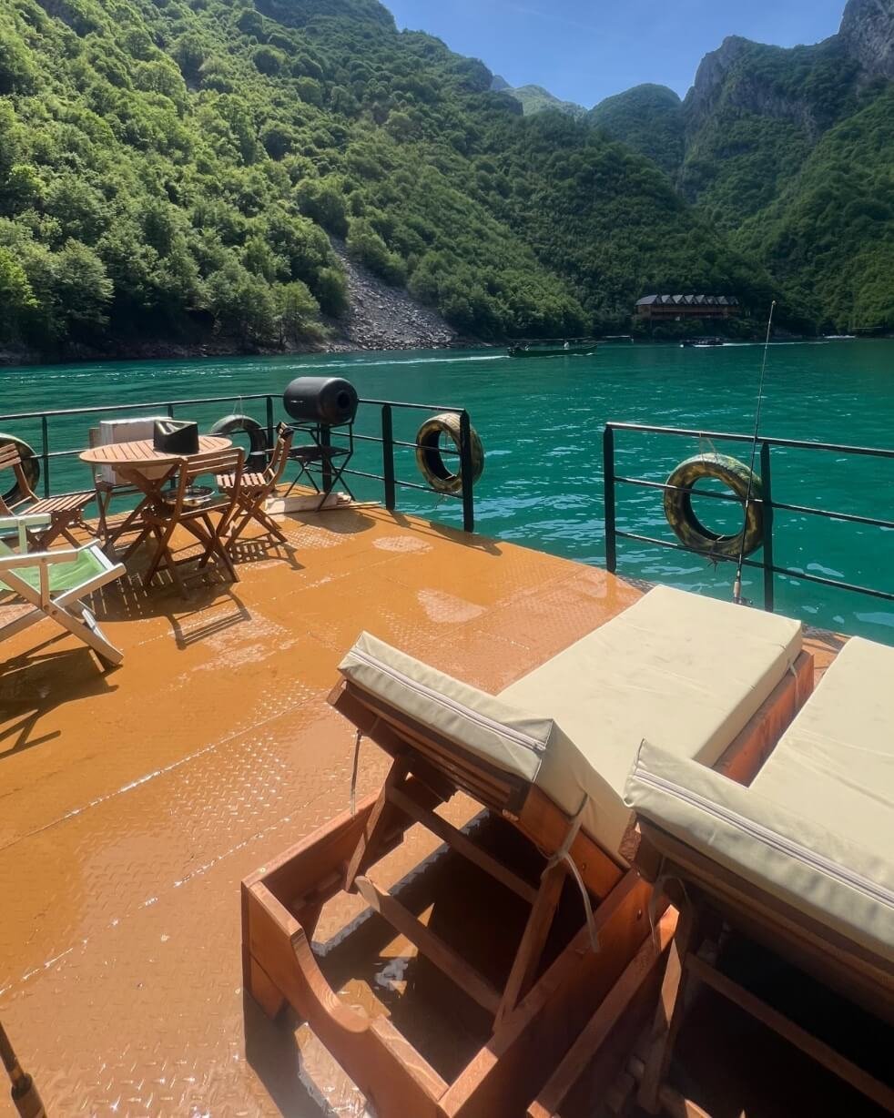 Floating House “Blini”