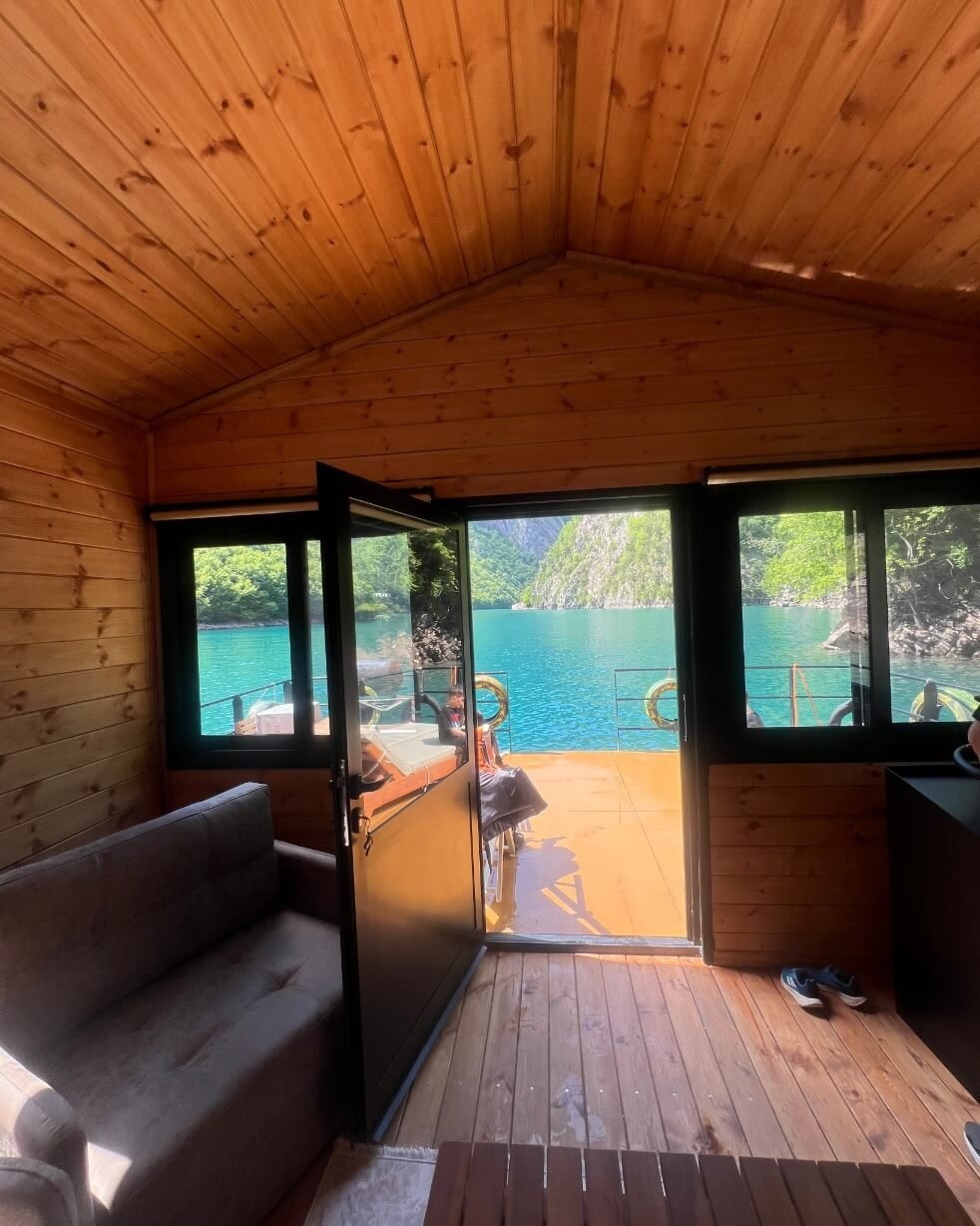 Floating House “Blini”